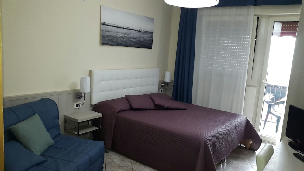 Hotel Bella Riviera 12/42