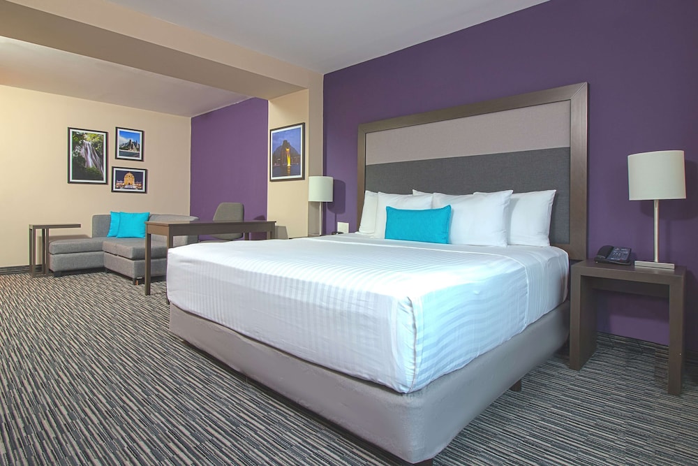 CHN Hotel Monterrey Aeropuerto, Trademark by Wyndham 13/50