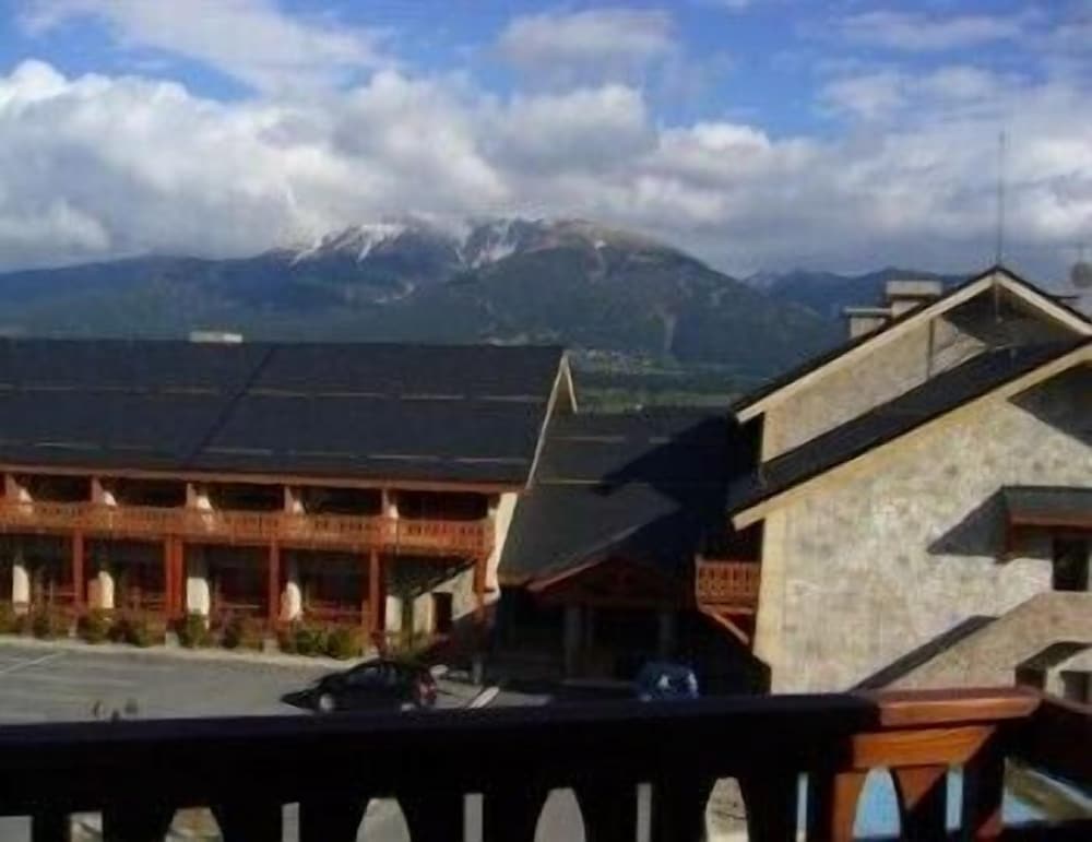 La Pradella 50/50