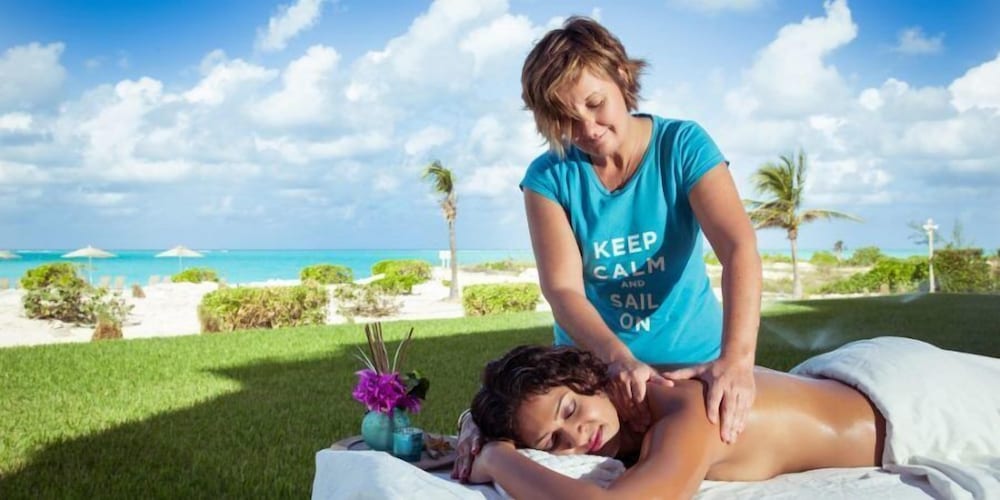 The Tuscany on Grace Bay 25/30