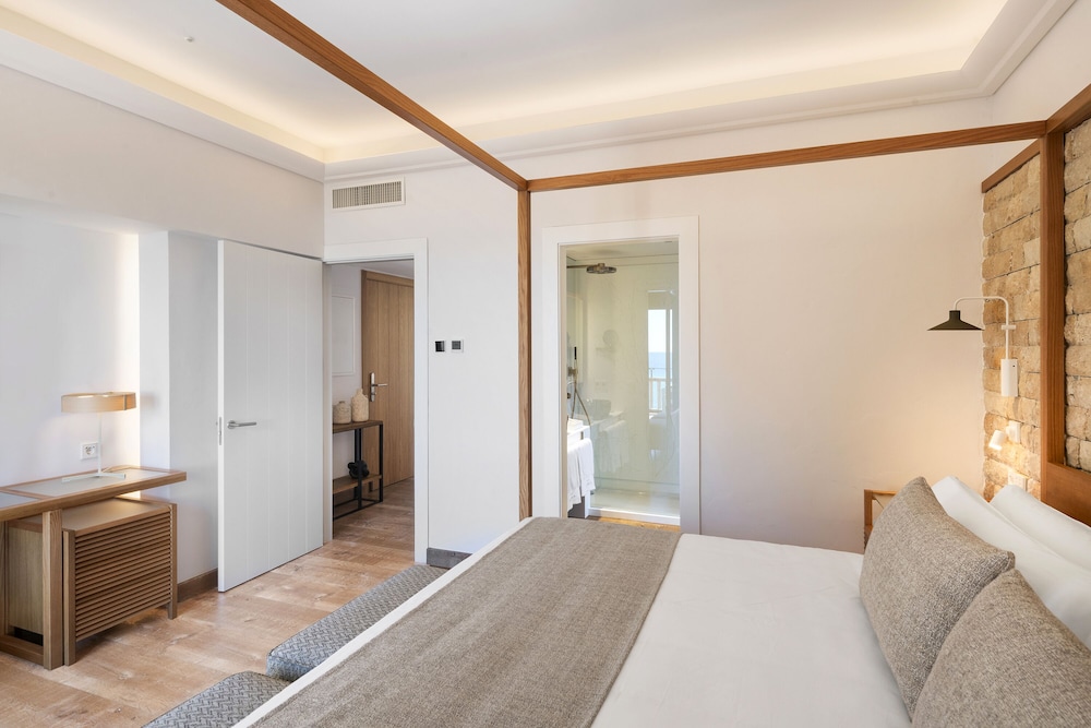 PANORAMIC, SUITE, SEA FRONT