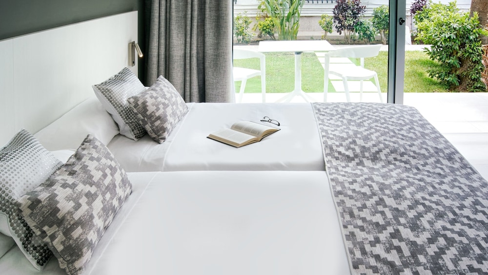 Sanom Beach Resort - Adults Only 24/44