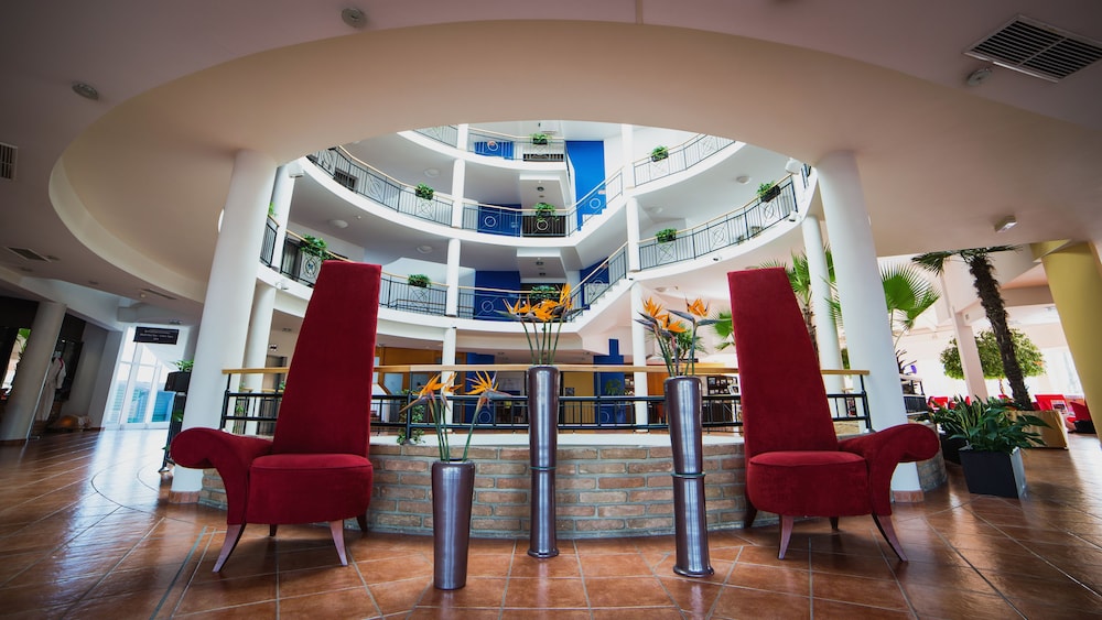 Lotus Therme Hotel And Spa Formerly Rogner Hotel Spa Lotus Therme 70/84