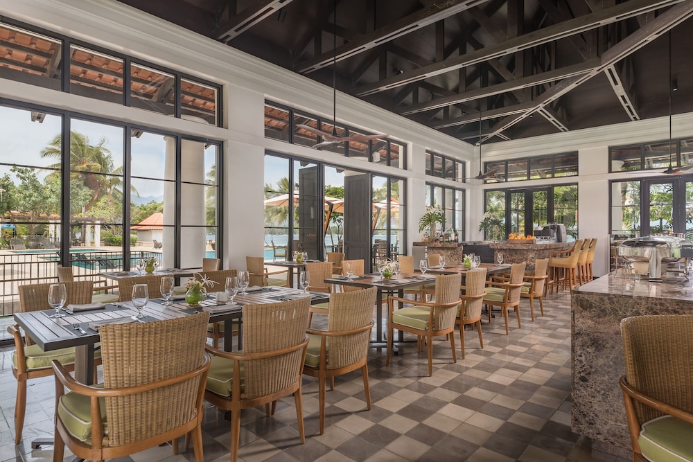 Dusit Thani Lubi Plantation Resort 42/67