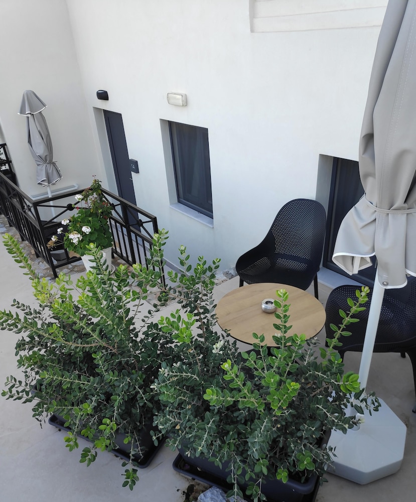 Minois Boutique Hotel - Adults Only 1/50