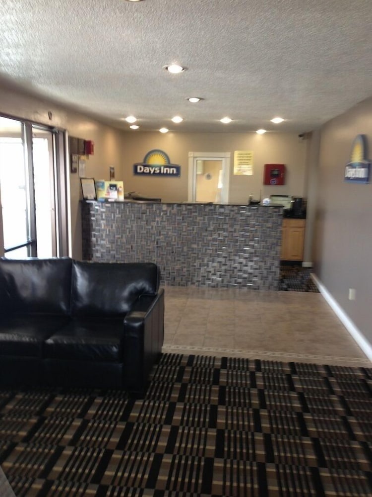 Days Inn by Wyndham Cloverdale Greencastle 6/50