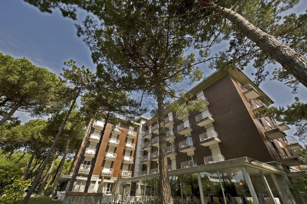 HOTEL MERIDIANUS in LIGNANO SABBIADORO