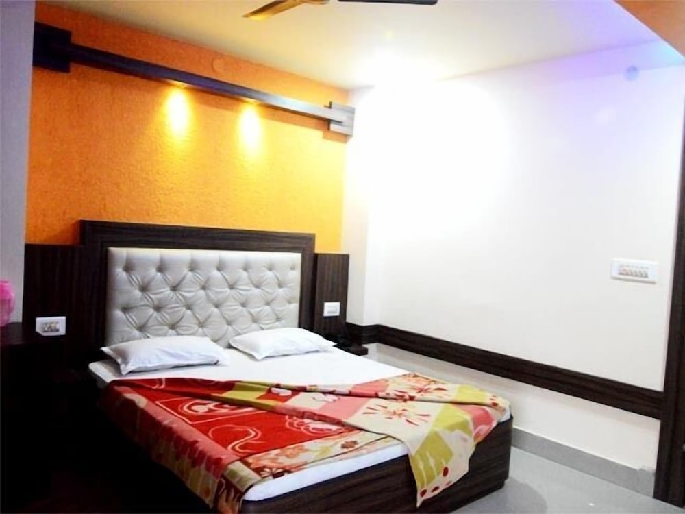 Hotel Jeevan Sandhya 5/22
