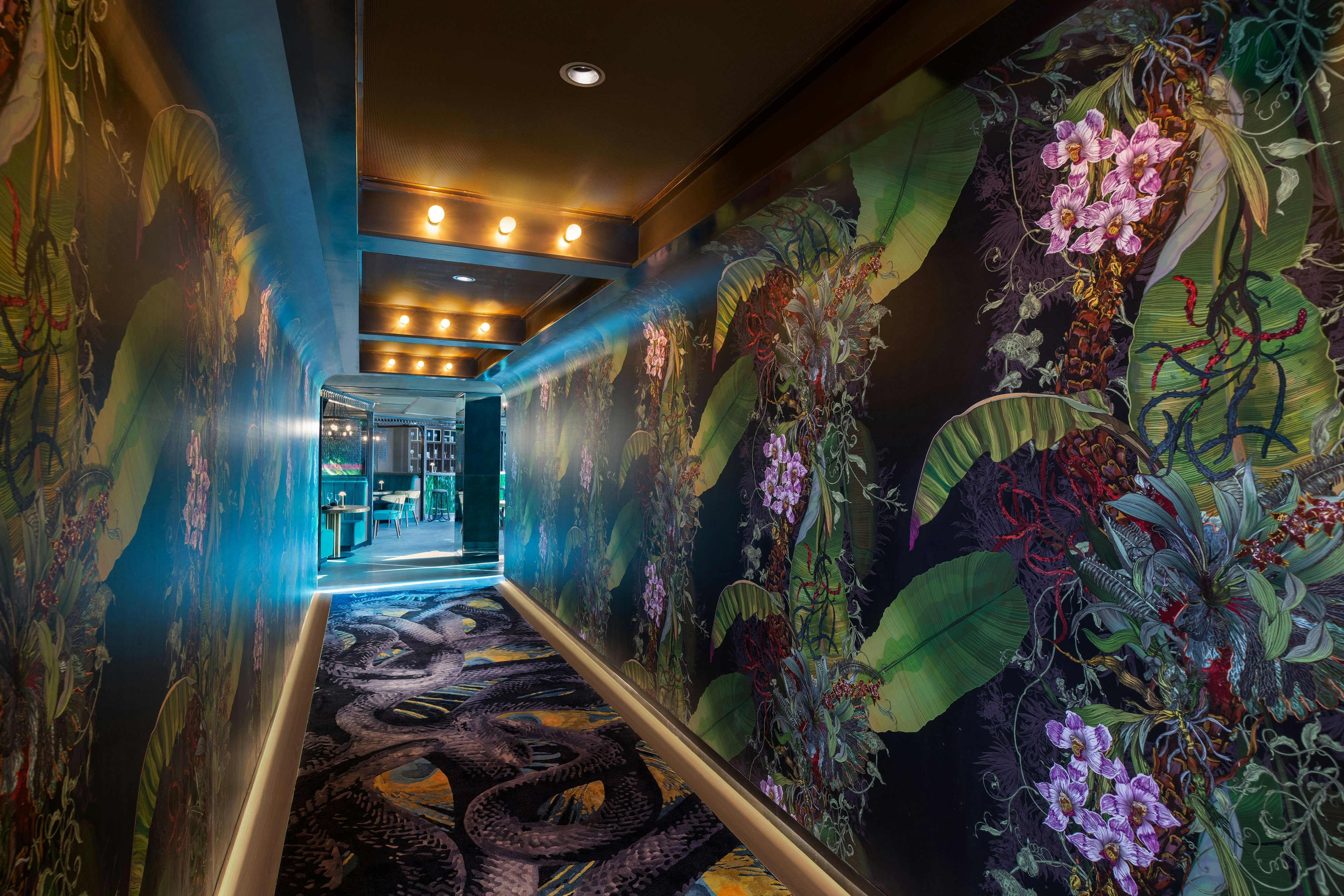 W Dubai – The Palm 31/61