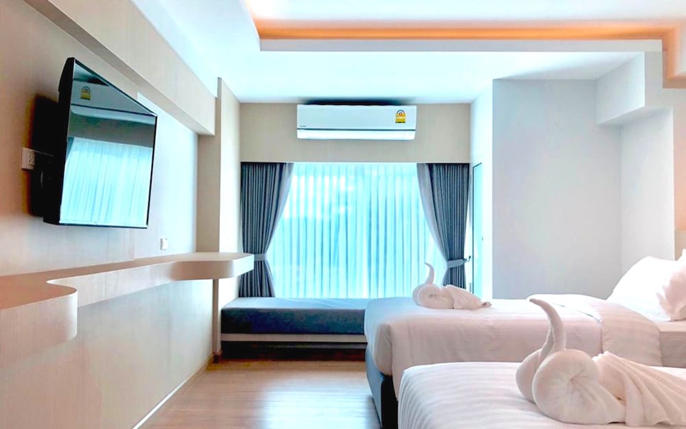 Sann Hotel 10/36