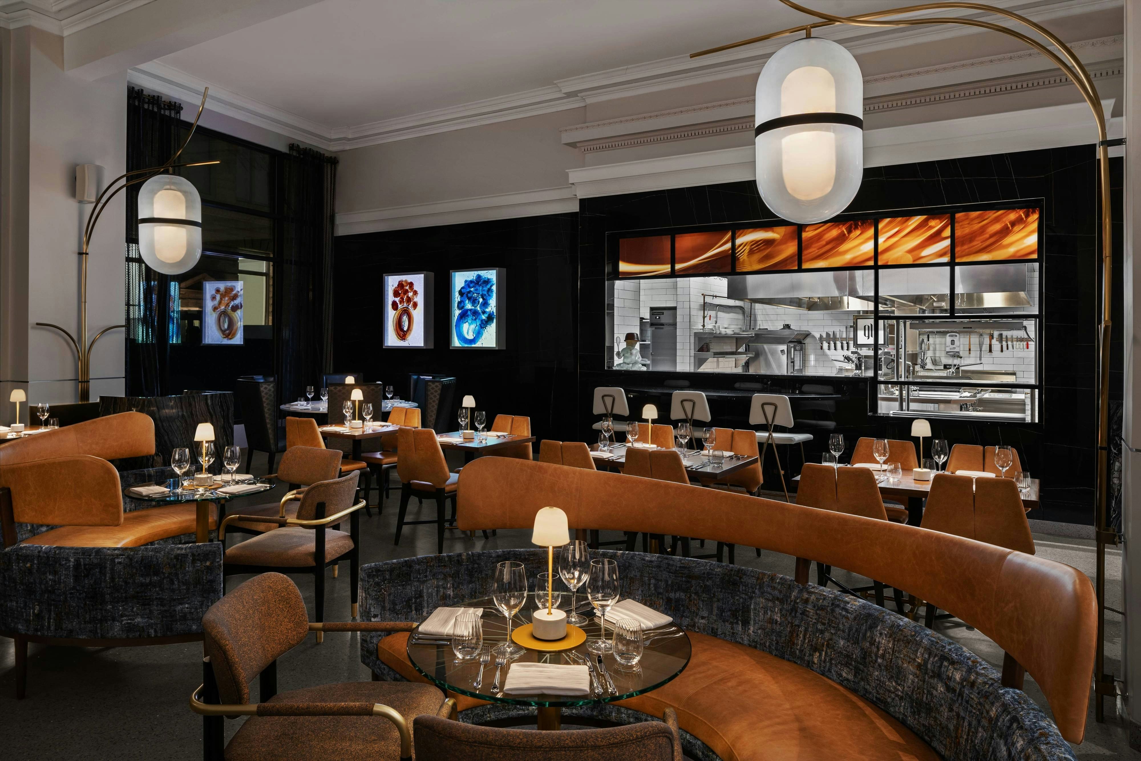 Glass Light Hotel & Gallery Autograph Collection 48/62