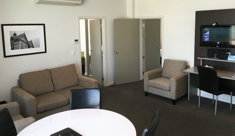 QUEST ROTORUA CENTRAL 35/50