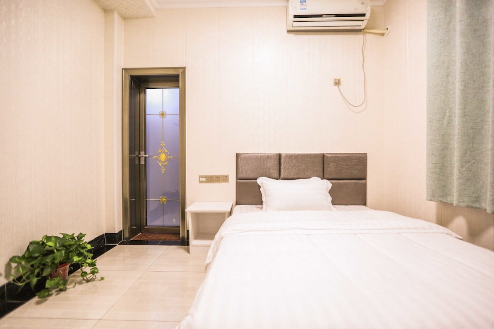 ELITE, QUEEN BED
