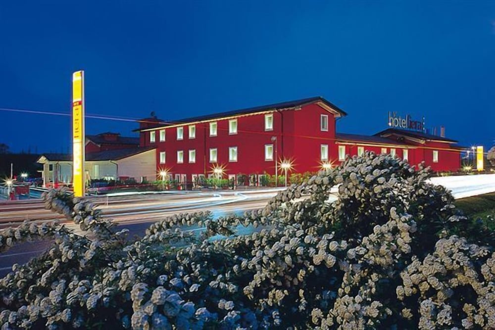 Hotel Fiera Di Brescia 42/45