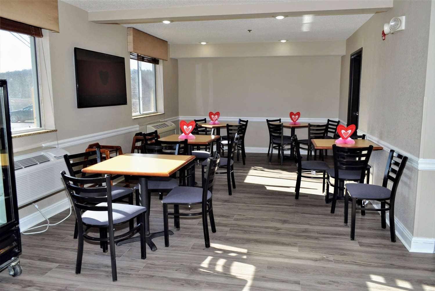 Super 8 by Wyndham Clearfield 34/38