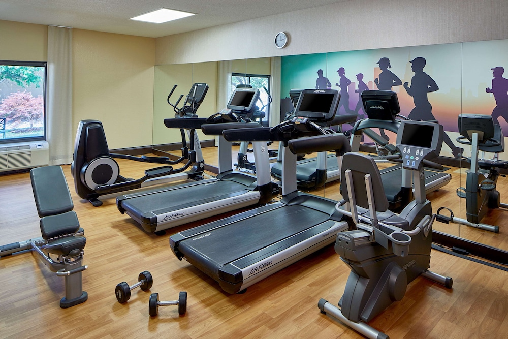 Hyatt Place Atlanta-Galleria 27/59
