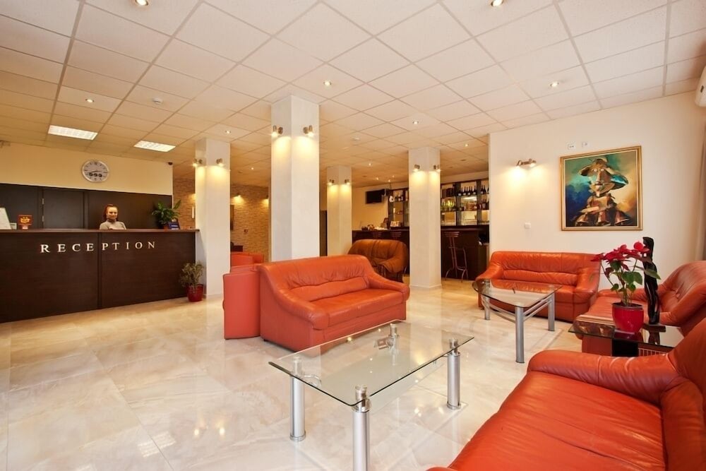 Hotel Cheap 26/34