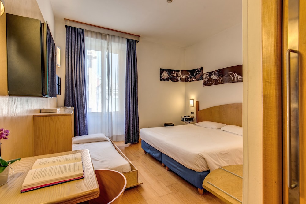 STANDARD, TRIPLE, MULTIPLE BEDS