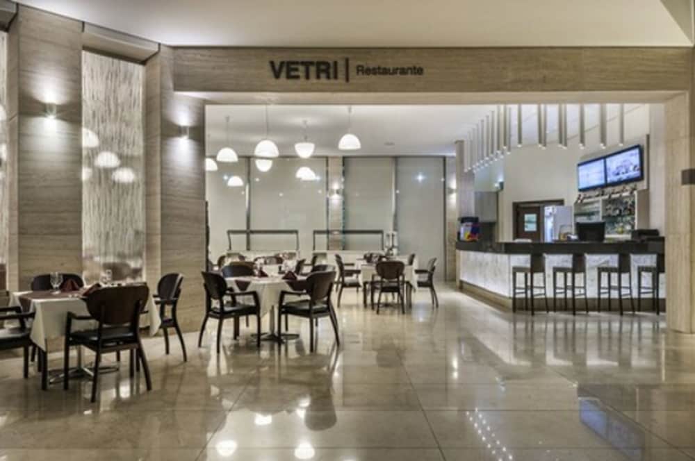K Hotel 27/33
