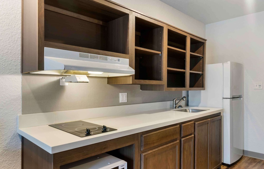 Extended Stay America Select Suites - Tampa - Northeast 20/24