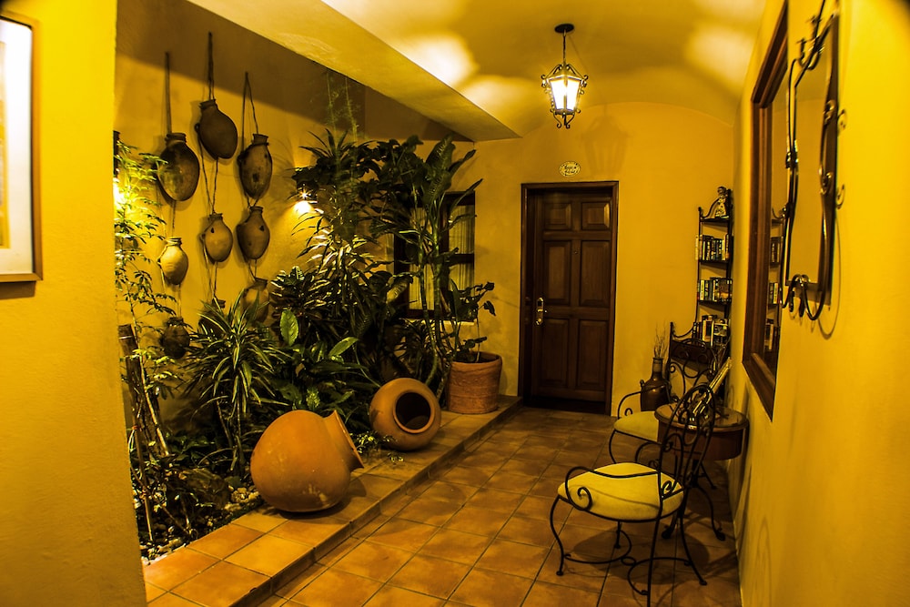 Hotel Casa Divina Oaxaca(formerly Villa Vera Oaxaca) 42/73