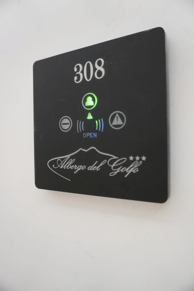 Albergo Del Golfo 24/48