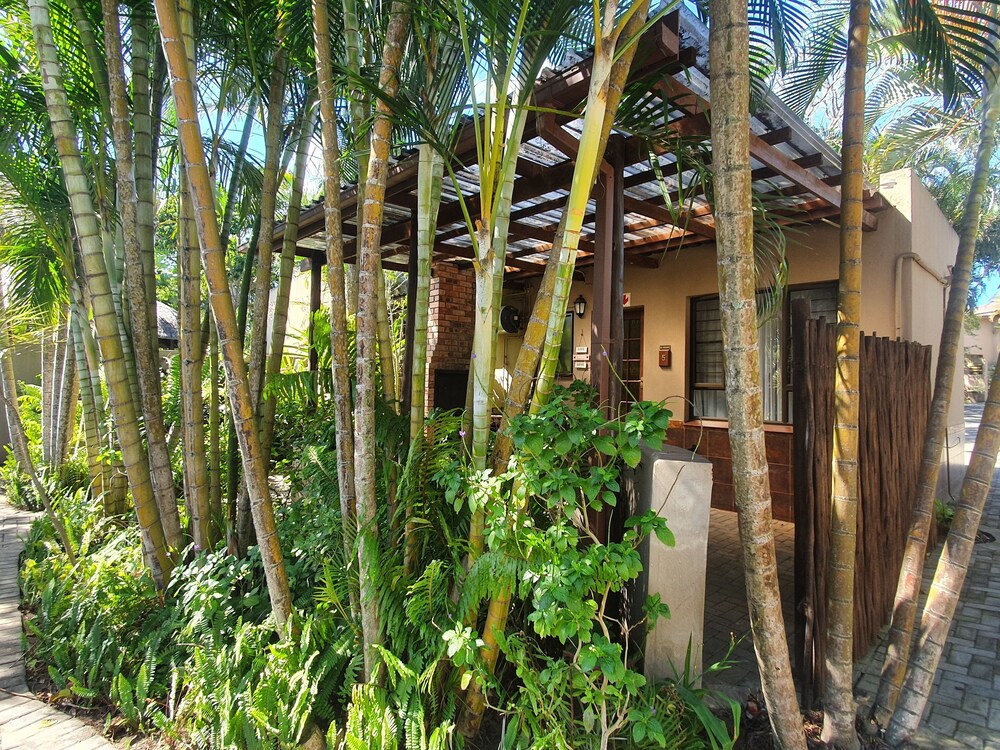 Ndiza Lodge & Cabanas 4/50