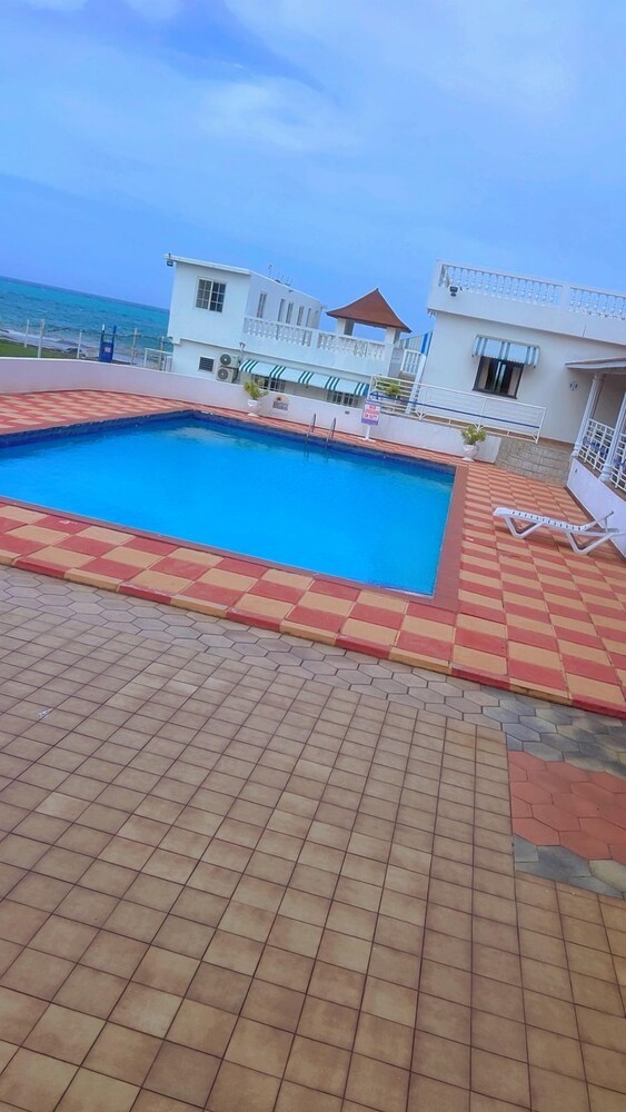 Seacrest Beach Hotel 44/50