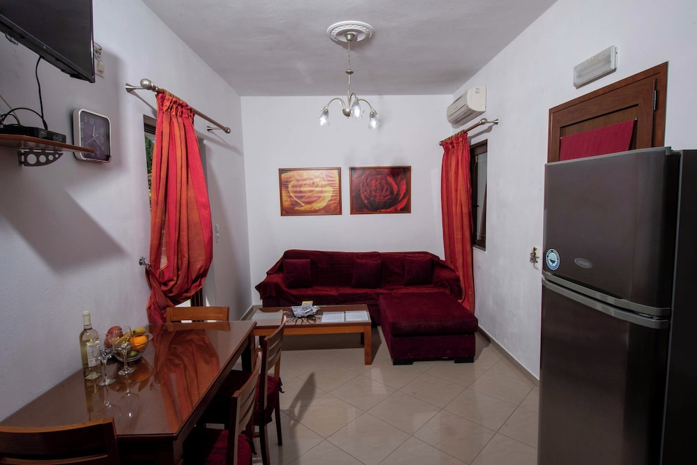 Kalloni Village 36/60