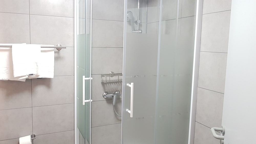 Garni City Hotel 48/50