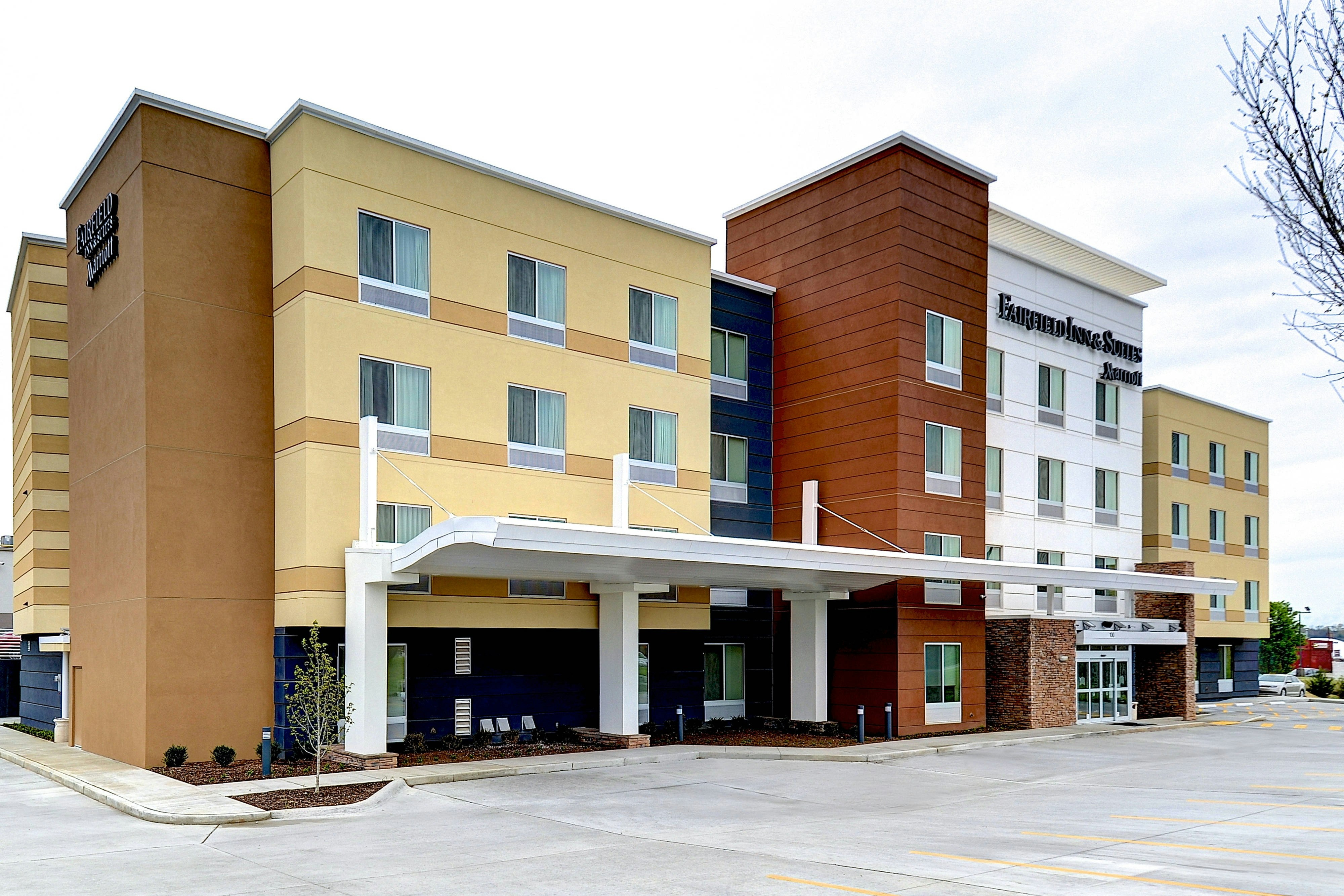 Fairfield Inn Suites Nashville Metrocenter 1/11