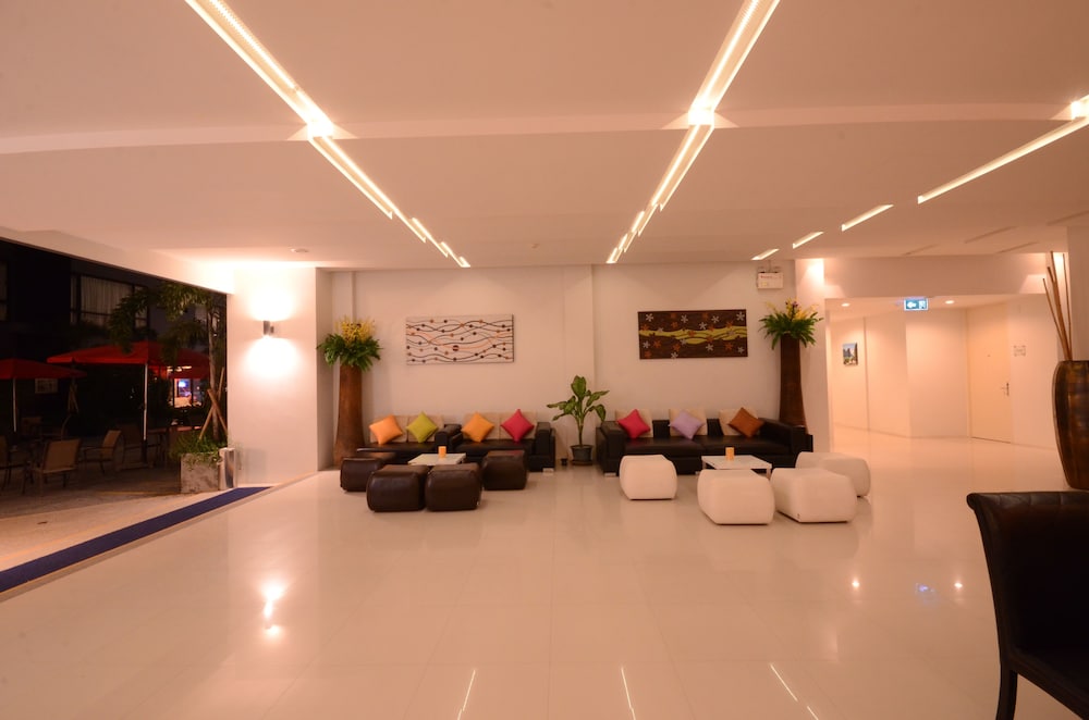 The Lantern Resorts Patong Phuket 50/71