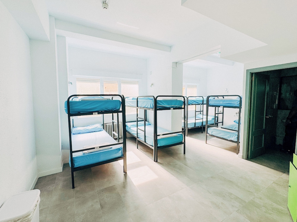 Madvibes Hostel 29/60