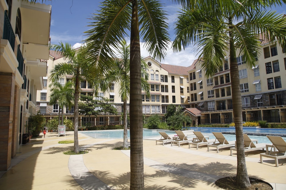 N And N Condominium Resort 11/18
