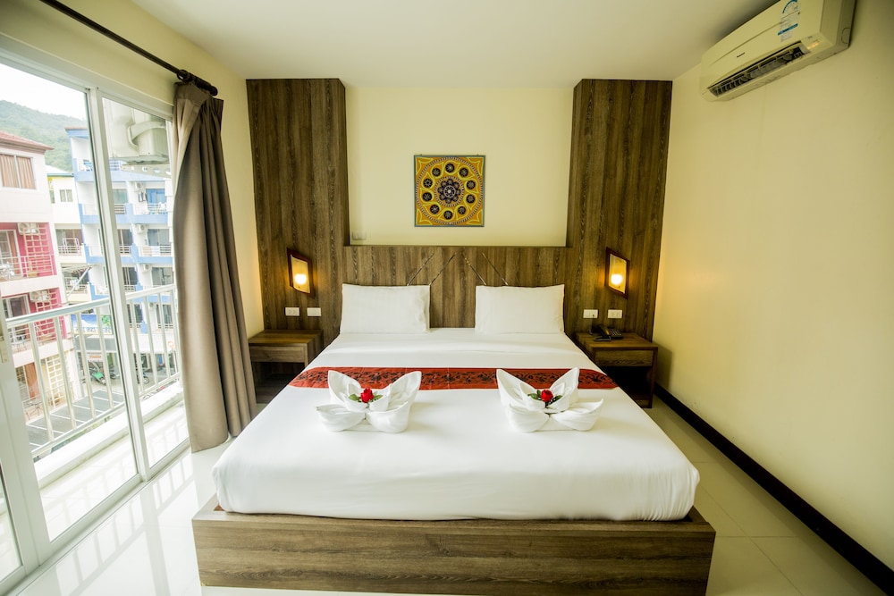 The Cocoon Patong 5/50