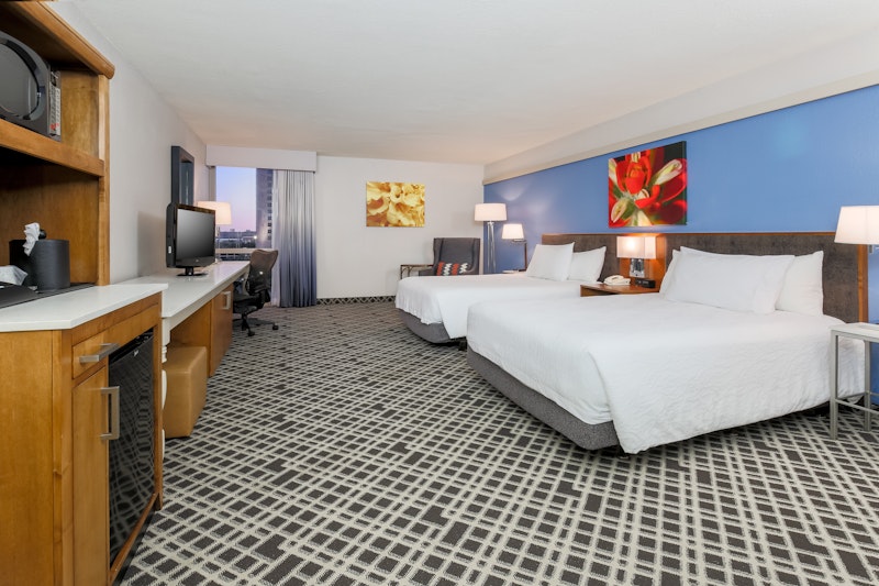 Hilton Garden Inn Dallas/Market Center 7/53