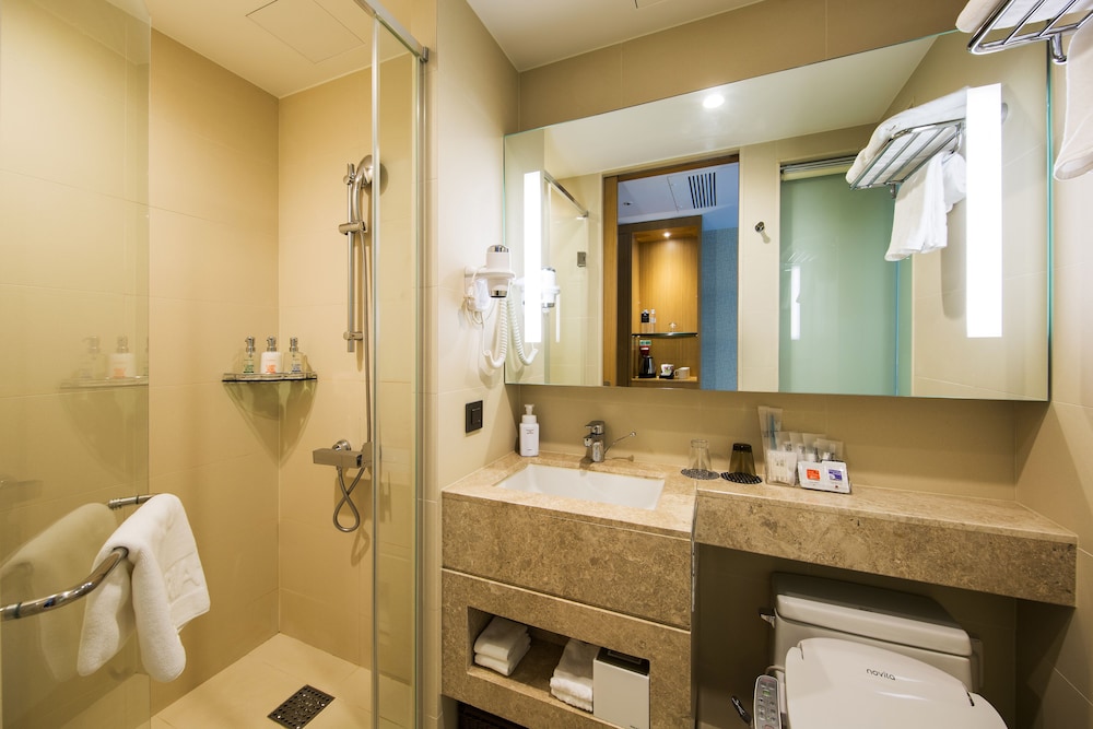 Solaria Nishitetsu Hotel Busan 73/74