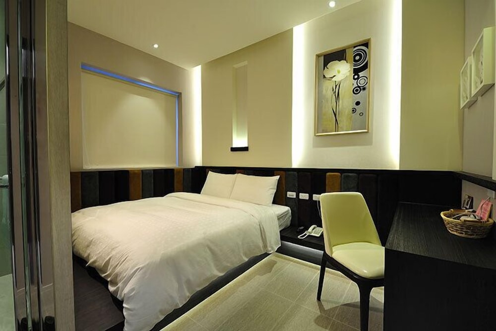 Leesing Hotel Fongshan 20/50