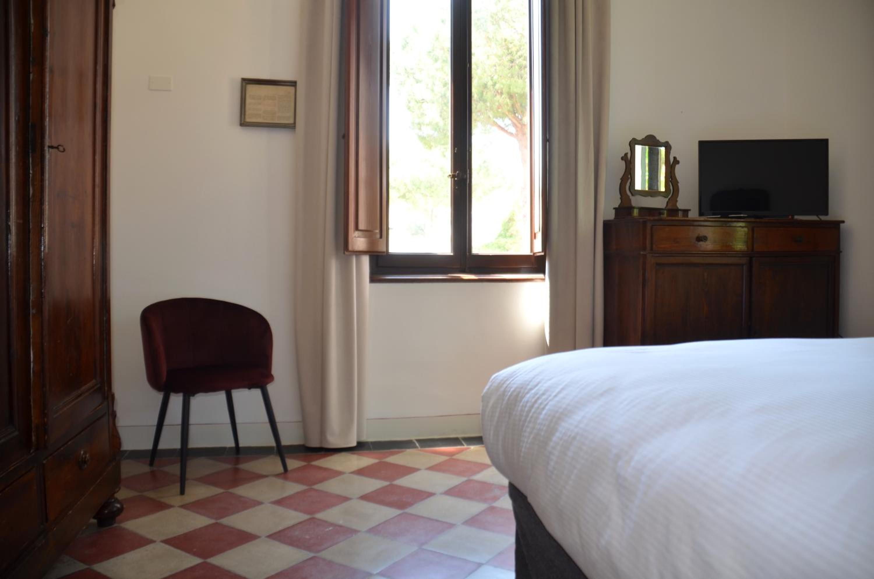 شقة سوبيريور، Hotel Select Suites & Spa 2/10