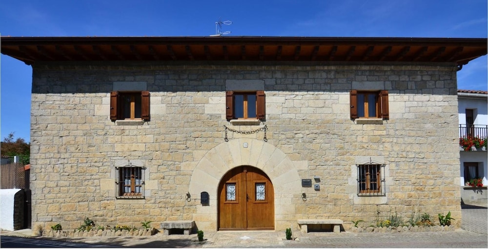 CASA DE LA CADENA 1/68