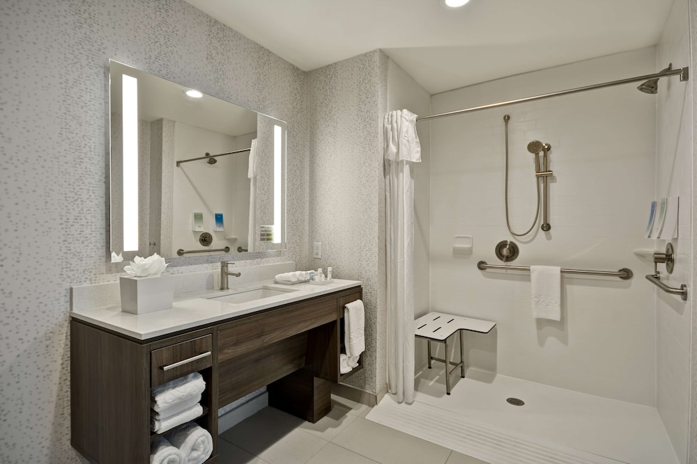 Home2 Suites By Hilton Fairview/Allen 8/56