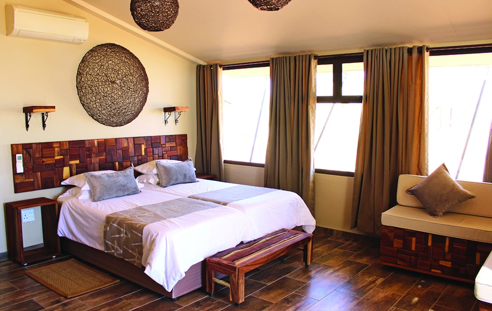 Sossusvlei Lodge 19/70