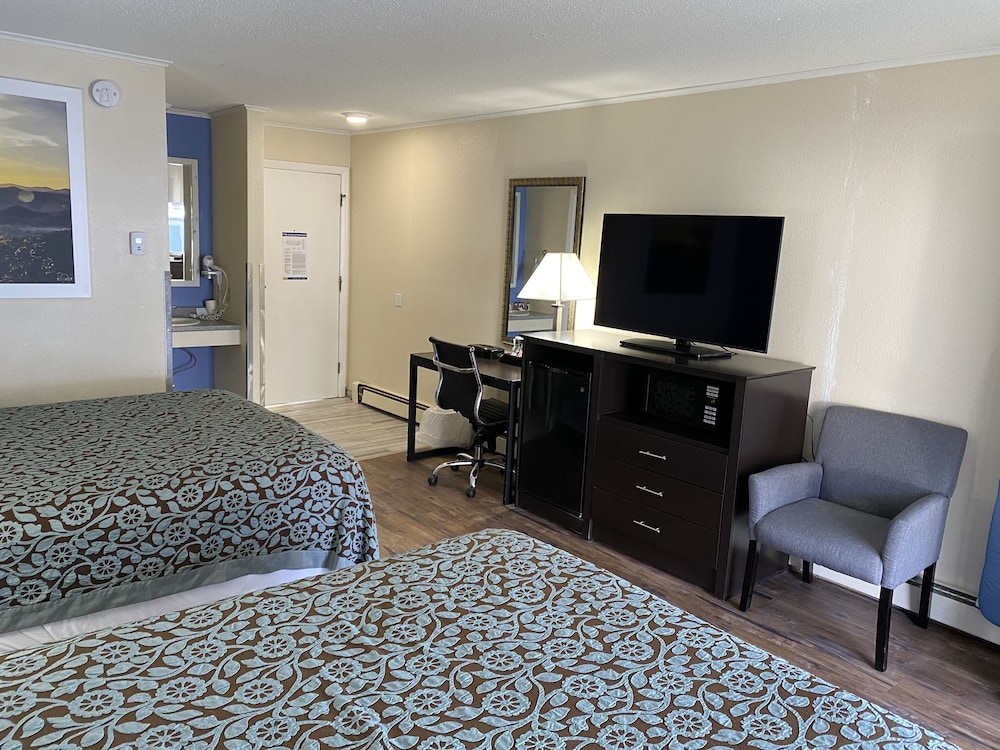 Beacon Inn and Suites 28/40