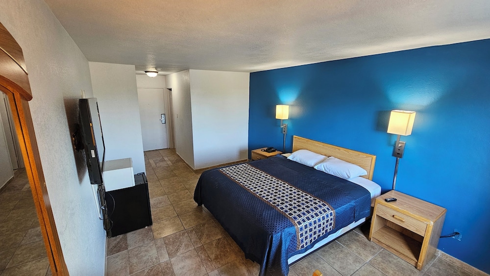 Room, King Bed, Accessible