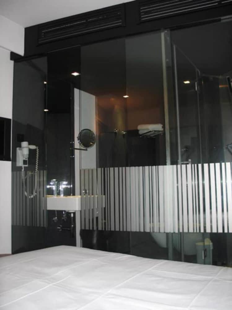 Funchal Design Hotel in FUNCHAL