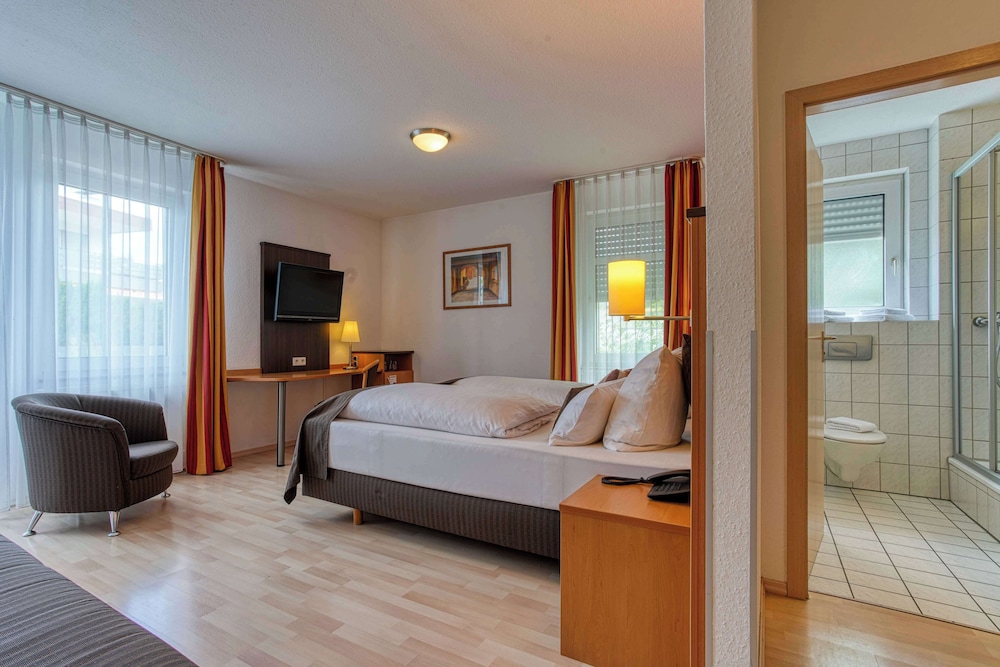 Centro Hotel U-NO1, Trademark Coll 12/50