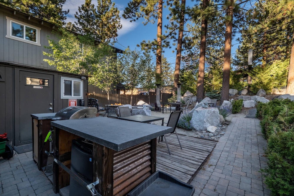 Resthaven Tahoe 2/34