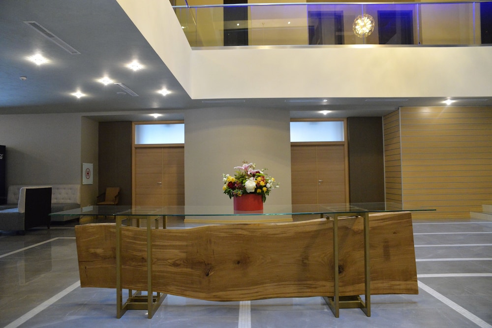 Ramada by Wyndham Constanta 11/51
