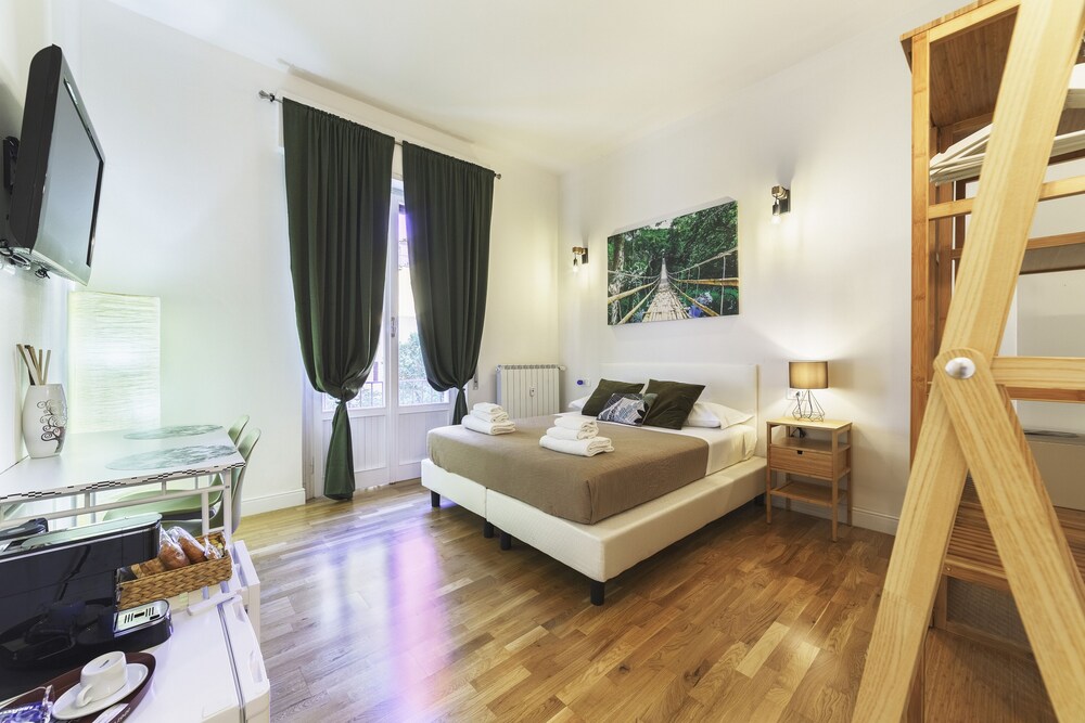 ラヴァニーニ マイ プレイス B&B 写真2