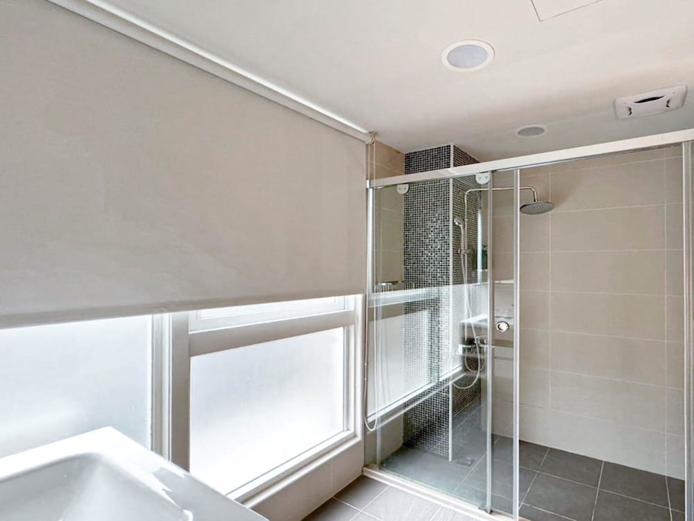 Royal Rose Hotel Zhongshan 27/44